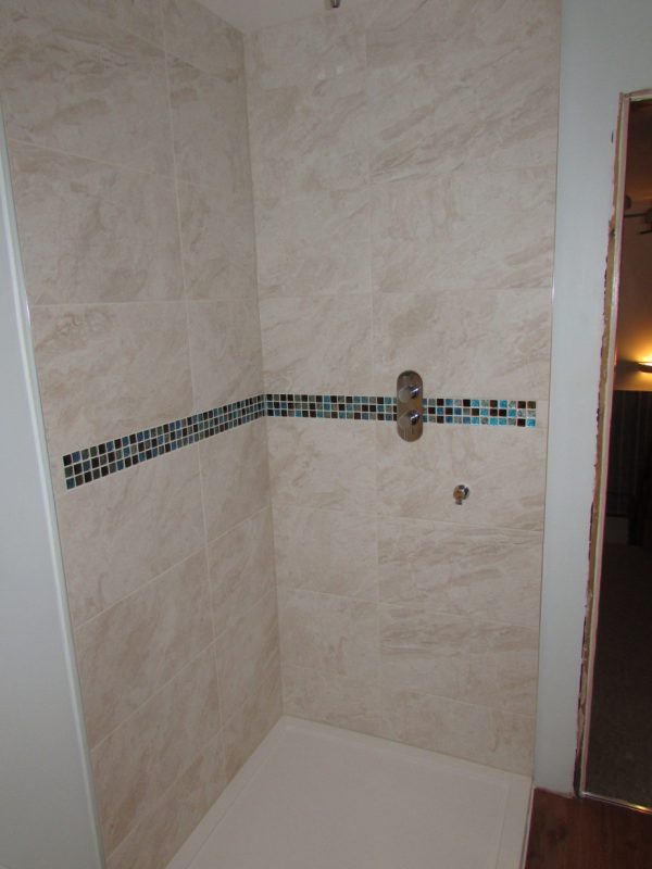 mosaic shower tiles 