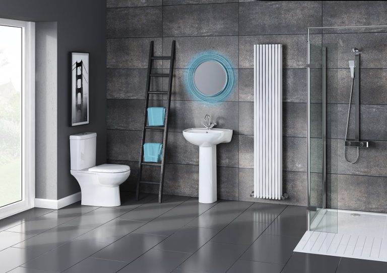 large bathroom with walk in shower, toilet, and pedestal sink