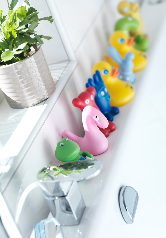 Colourful bath toys
