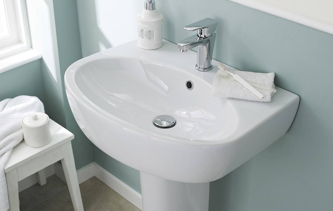 How to Fit a Basin and Pedestal Big Bathroom Inspiration