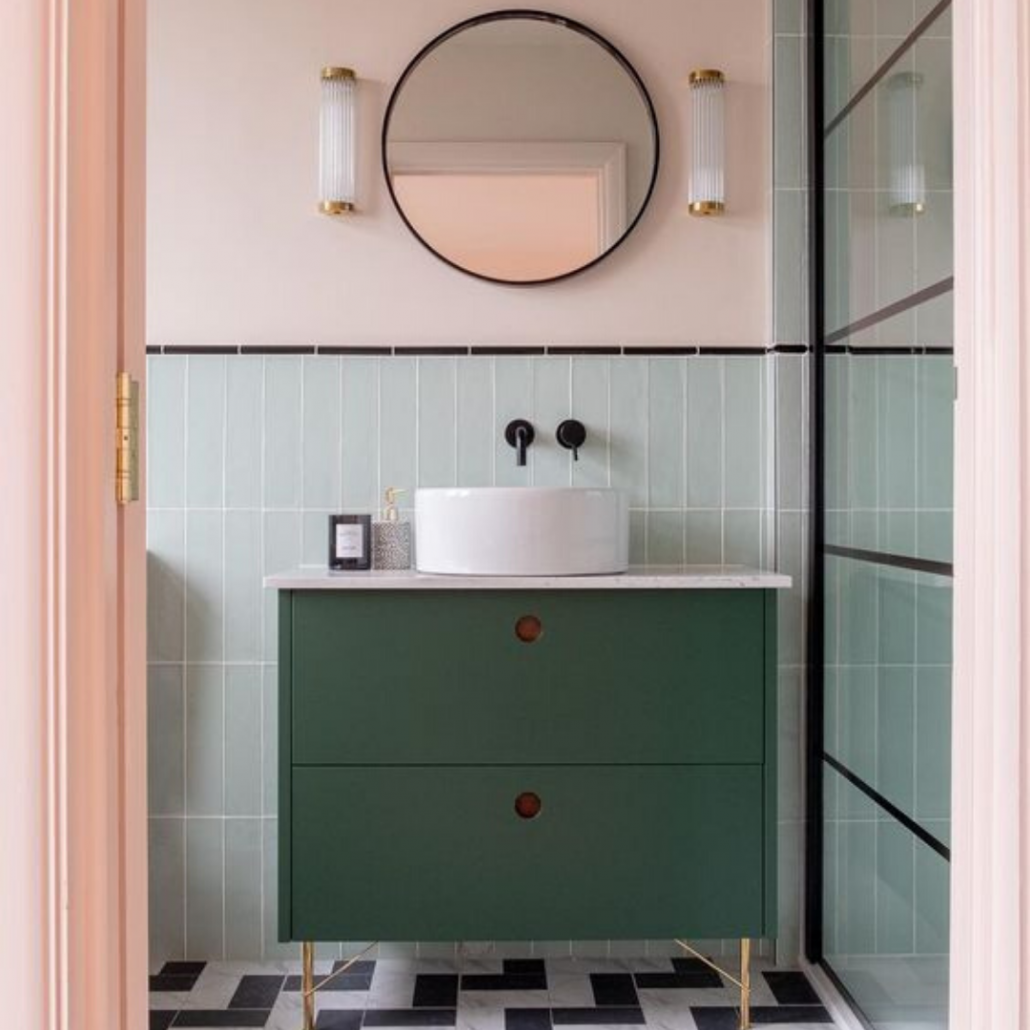 wall mounted matt black tap