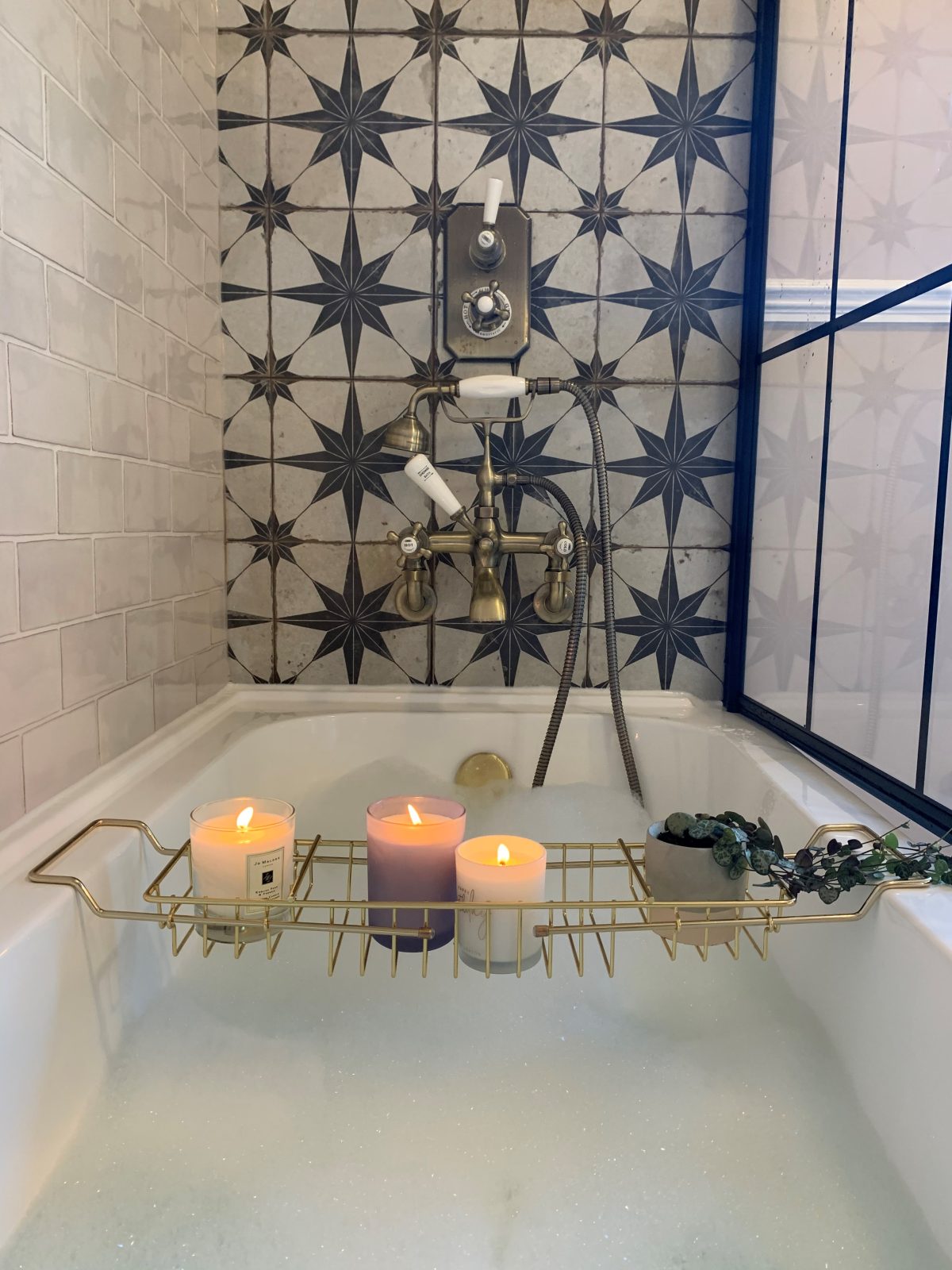 Traditional Milano Elizabeth shower valve as seen from the bath