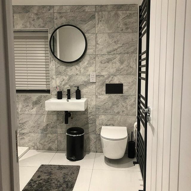 Monochrome modern bathroom