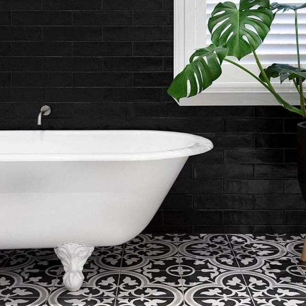 Image from Complete Colours & Interiors