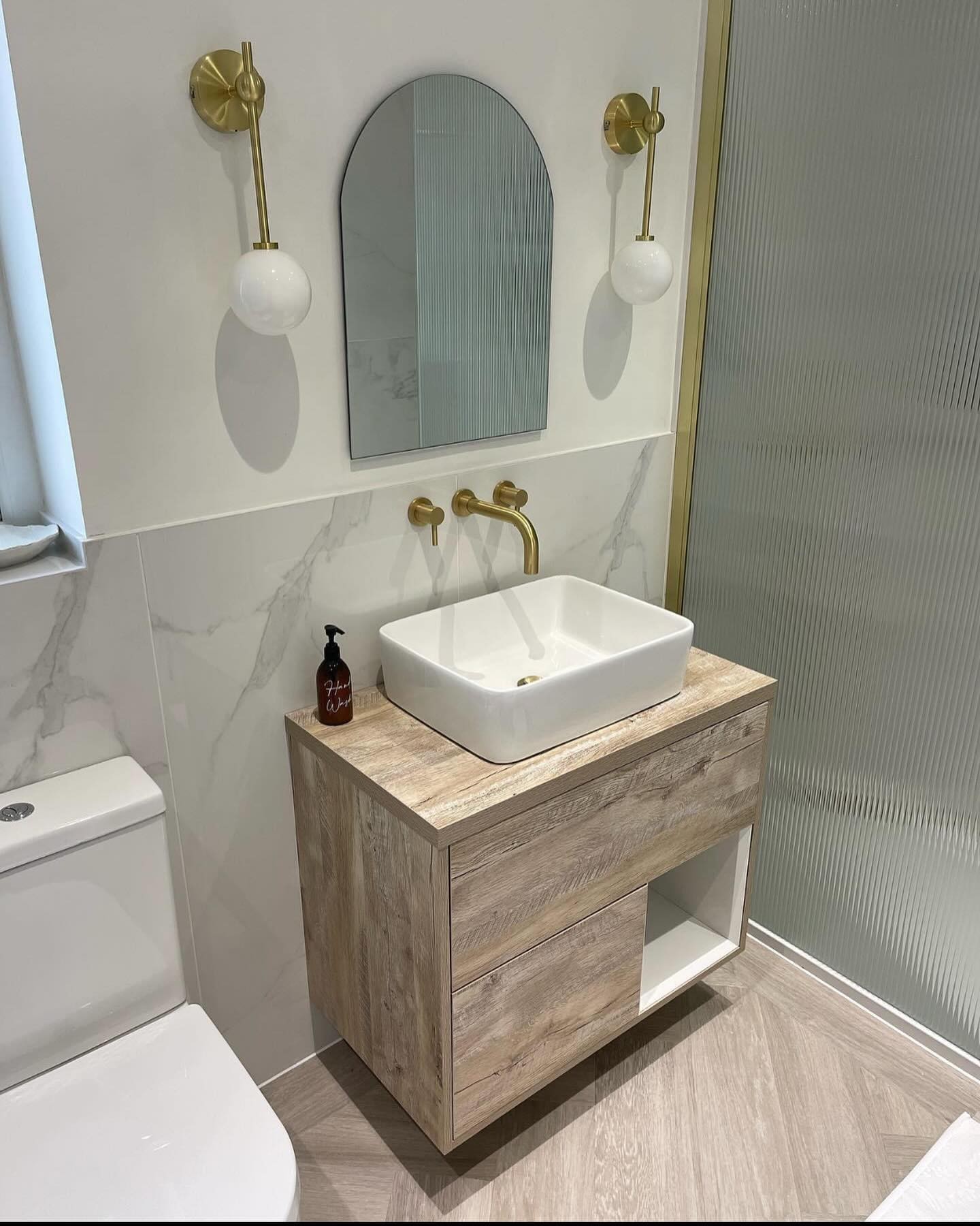 Milano Bexley wall hung vanity
