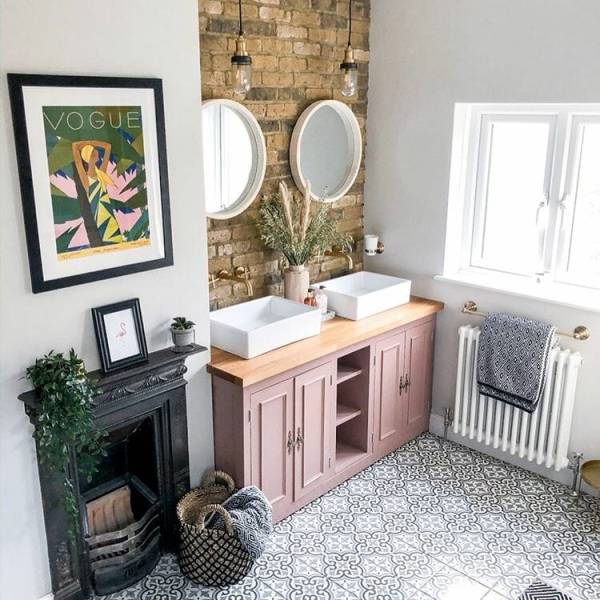 Rosie's bathroom after the makeover